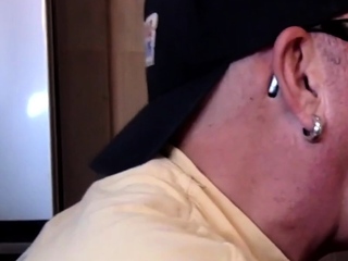 Cum greedy gloryhole DILF sucks cock