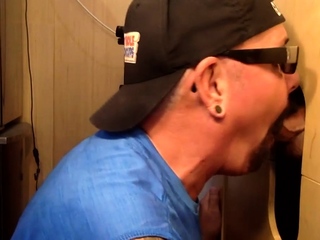Gloryhole cocksucking DILF mouthjizzed