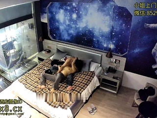 Sexy blonde amateur hidden cam HD videos