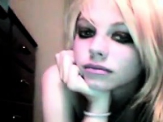 Bored emo webcam girl