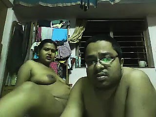 Indian couple get on their webcam and she rides on his peck