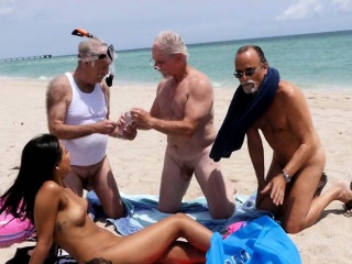 Old men still know how to pick up chicks