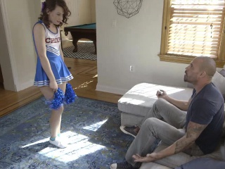 Tiny Cheerer Harley Ann Wolf Fucked With Coach...