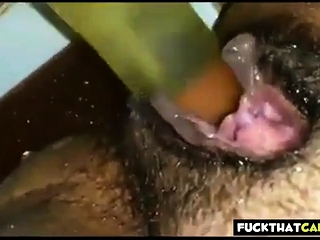 Hairy pussy bate while in public bathroom