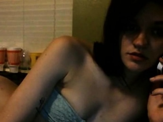 Teen Bating On Cam...