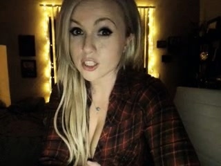 Hot blonde free webcam striptease