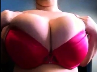 Amateur natural big boobs