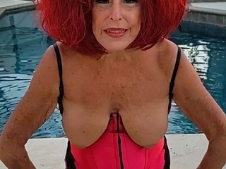 Natural redhead with real big boobs scarlette masturbates