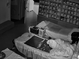 Amateur couple hidden cam