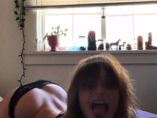This large amateur cam girl has some very big boobs