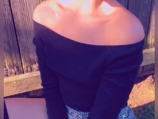 Beautiful Babe Does Some Solo Masturbation with Toys