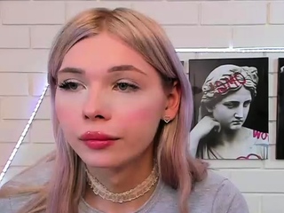 Sexy Amateur 18 Blond Teen First Time Webcam