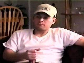 Amateur str8 jock hard cocksucked by gay