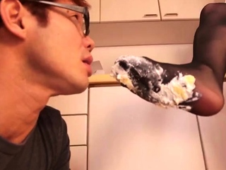 Teens Explore Foot Fetish