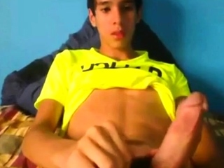 Latin Amateur Twink Masturbating Solo