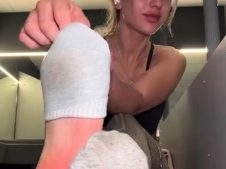 Close up MILF masturbation