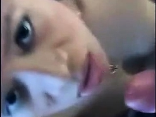 Hotel Maid’s Happy Ending with an Asian Amateur
