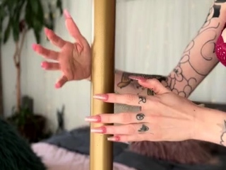 Ryland Babylove – Bedpost Nail Tapping