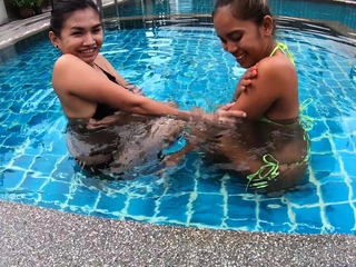 Threesome with 2 hot bisexual Thai girls
