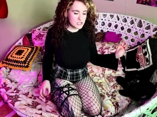 TheEleanorGee – Out of Control step-Sister